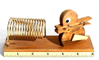 VINTAGE Wooden 6" Duck Clothespin Spring Mail Pen Holder Metal Wire Coil DESK