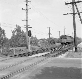 Vintage 1950s Train Chicago (C, FI, & ERR) High Speed Black & White Photo #1382