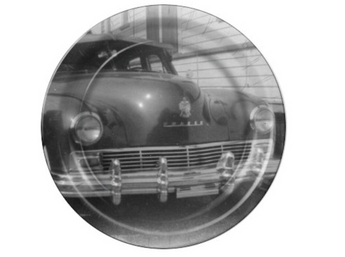 Vintage Front View 1943 Oldsmobile Sedan Kaiser Frazer Car 8 Pack Paper Plates