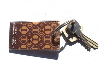 Vtg (#1814) Frankfurt Germany Hotel Motel ROOM KEY Keychain
