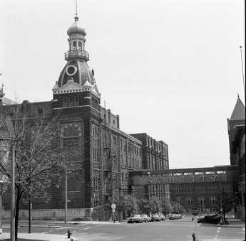 Vtg 1968 Joseph Schiltz Brewing Company Milwaukee 12th & Galena Photo #1406