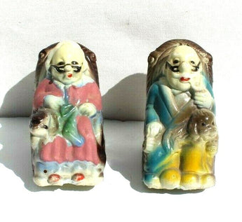 Vtg Grandma & Grandpa In Rocking Chairs Plastic Salt & Pepper Shakers Hong Kong