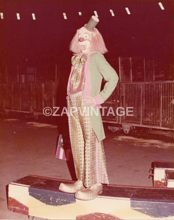 VTG 1970s Kathy Herb Carnival Circus Clown Performer Actor Photo #2636