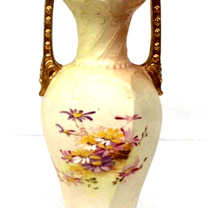 Vintage Japanese Victorian HAND PAINTED CERAMIC FLOWER Vase GOLD RIM HANDLES