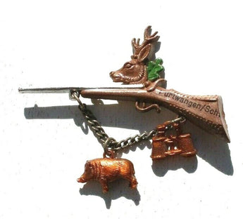 Vintage Furtwangen / Schwarzwald Shot Gun Pig Souvenir Travel Pin GERMANY