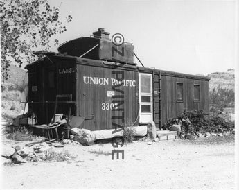 Vintage 1930s Union Pacific 3303 Train Caboose Office / House Photo #1874