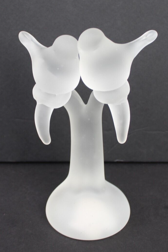 Vtg Frosted Glass 2 Love Birds Kissing Doves Figurine Art Glass Decor Wedding
