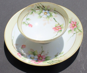 Vtg FLOWERS Nippon hand-painted 2 Tier Serving Dish Veggies & Dip Shrimp & Sauce