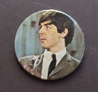 Vtg PAUL MCCARTNEY Playing Guitar Badge-A-Minit Lasalle Button Badge Pin #10