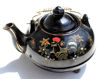Vintage Black Rooster / Hen Handpainted Japanese Style Tea Pot