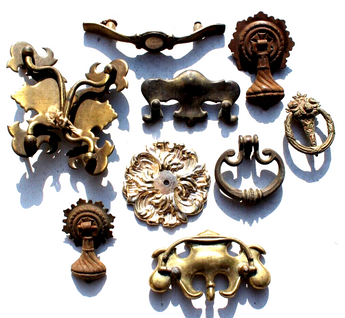 Vtg Antique Lot of 10 Metal Drawer Pull Knobs Handles Cupboard Cabinet Door