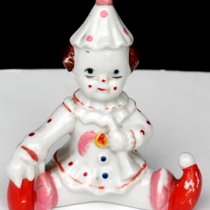 Vintage Porcelain / Ceramic Circus Clown Statue Figurine