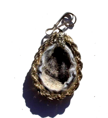 Vintage Gemstone (Agate Stone Geode Crystal) Necklace Pendant Jewelry