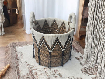 New Boho Black & White Woven Banana Bark Floor Basket Blanket Storage Decor