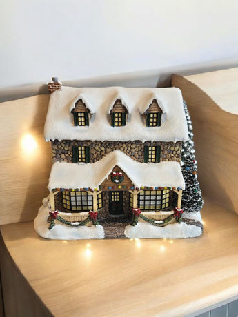 2001 Village From the Heart gifts Store Thomas Kinkade's Xmas Hawthorne Village