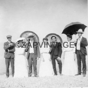 Vintage 1903 Boys & Girls On Beach W/ Umbrellas In White Dresses Photo #1807